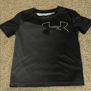 Under Armour Black and Gray T-Shirt